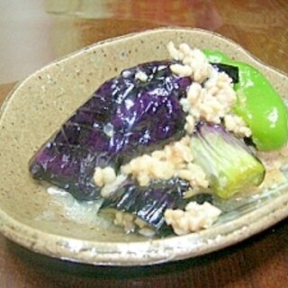 揚げ茄子の塩麹鶏そぼろあんかけ